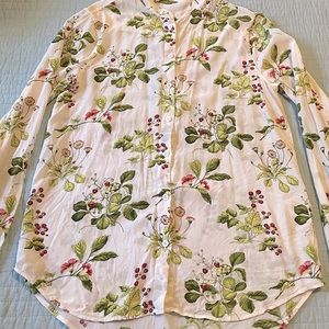 EQUIPMENT Slim Signature Silk Shirt